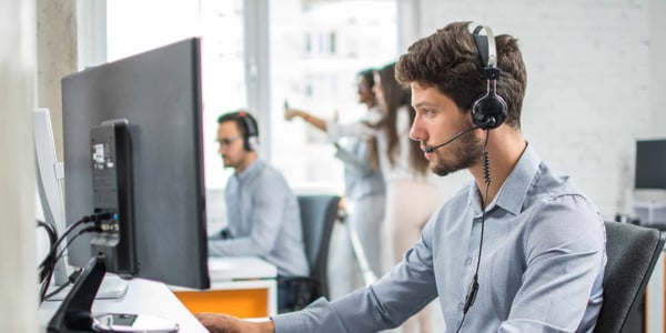 Field Service Management Software vs. Manual Scheduling